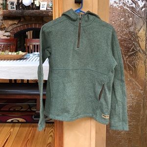 Patagonia hooded half zip